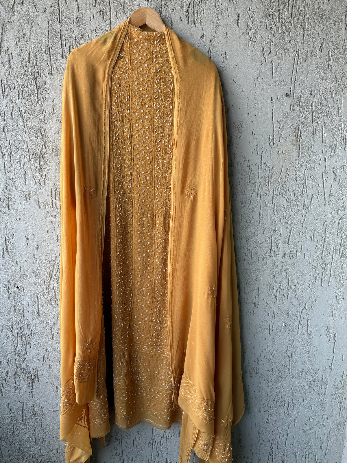 Kesarin Chikan Georgette